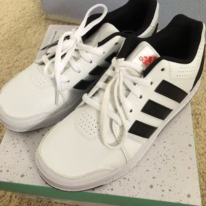 Adidas kids unisex black/white sneakers